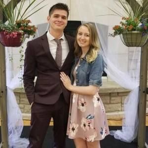 Meet your Posher, Lindsey